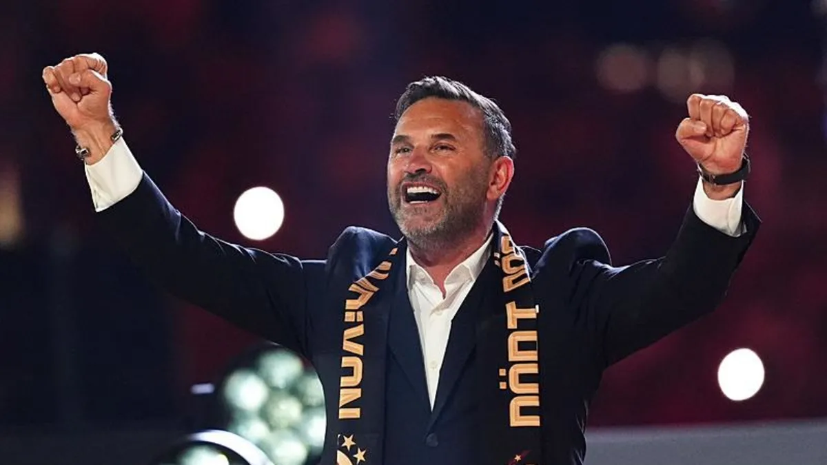 Aslan'a çifte milli yıldız!